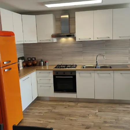 Apartment Casa Leo